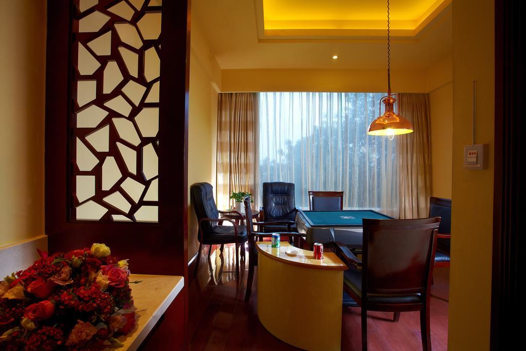 New Century Hotel Taizhou Тайчжоу Экстерьер фото